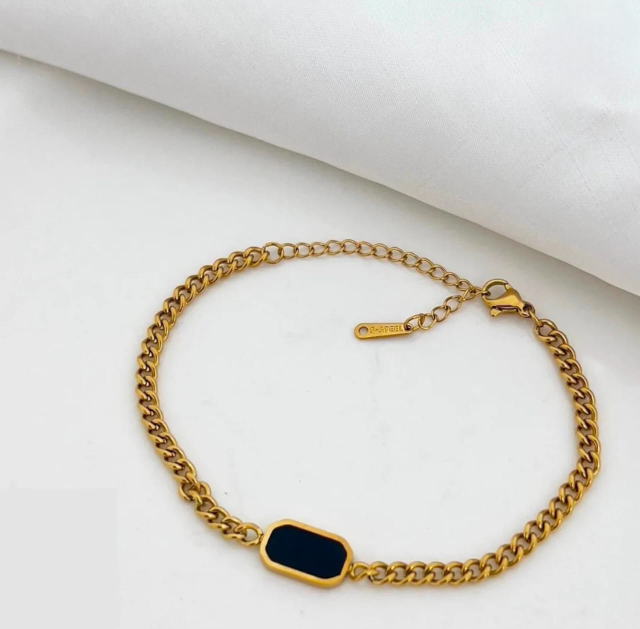 Black Shell Bracelet