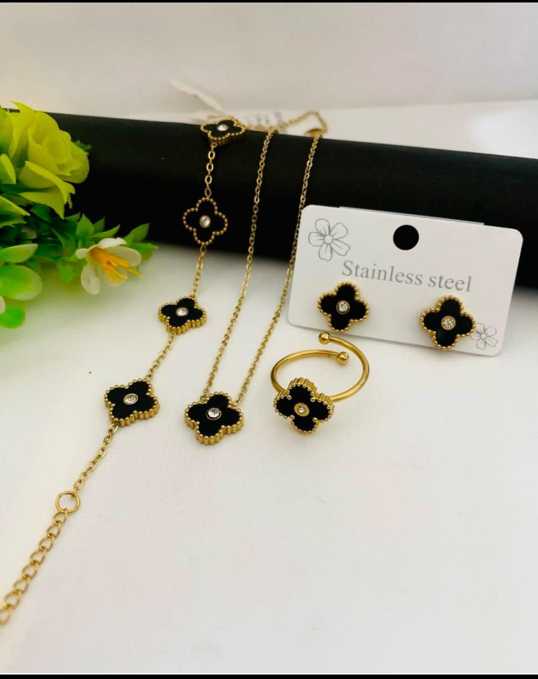 Luxury Clover Stainless Steel Set